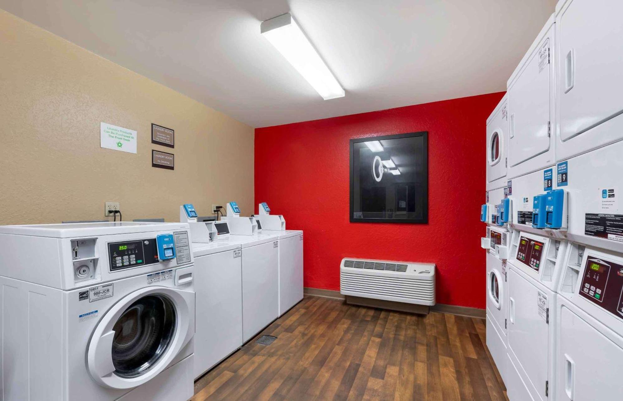 Extended Stay America Select Suites - Jacksonville - Lenoir Avenue East מראה חיצוני תמונה