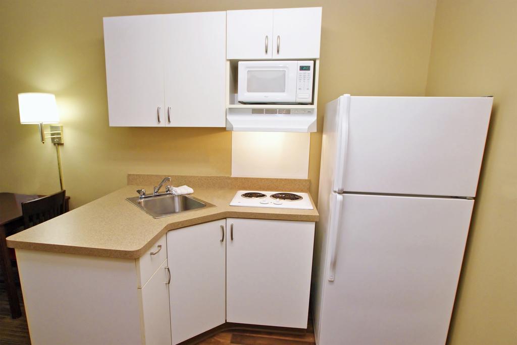 Extended Stay America Select Suites - Jacksonville - Lenoir Avenue East מראה חיצוני תמונה