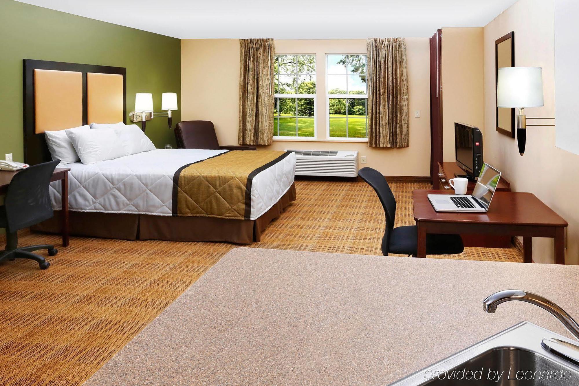Extended Stay America Select Suites - Jacksonville - Lenoir Avenue East מראה חיצוני תמונה
